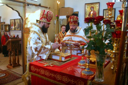 Крестовоздвиженский храм